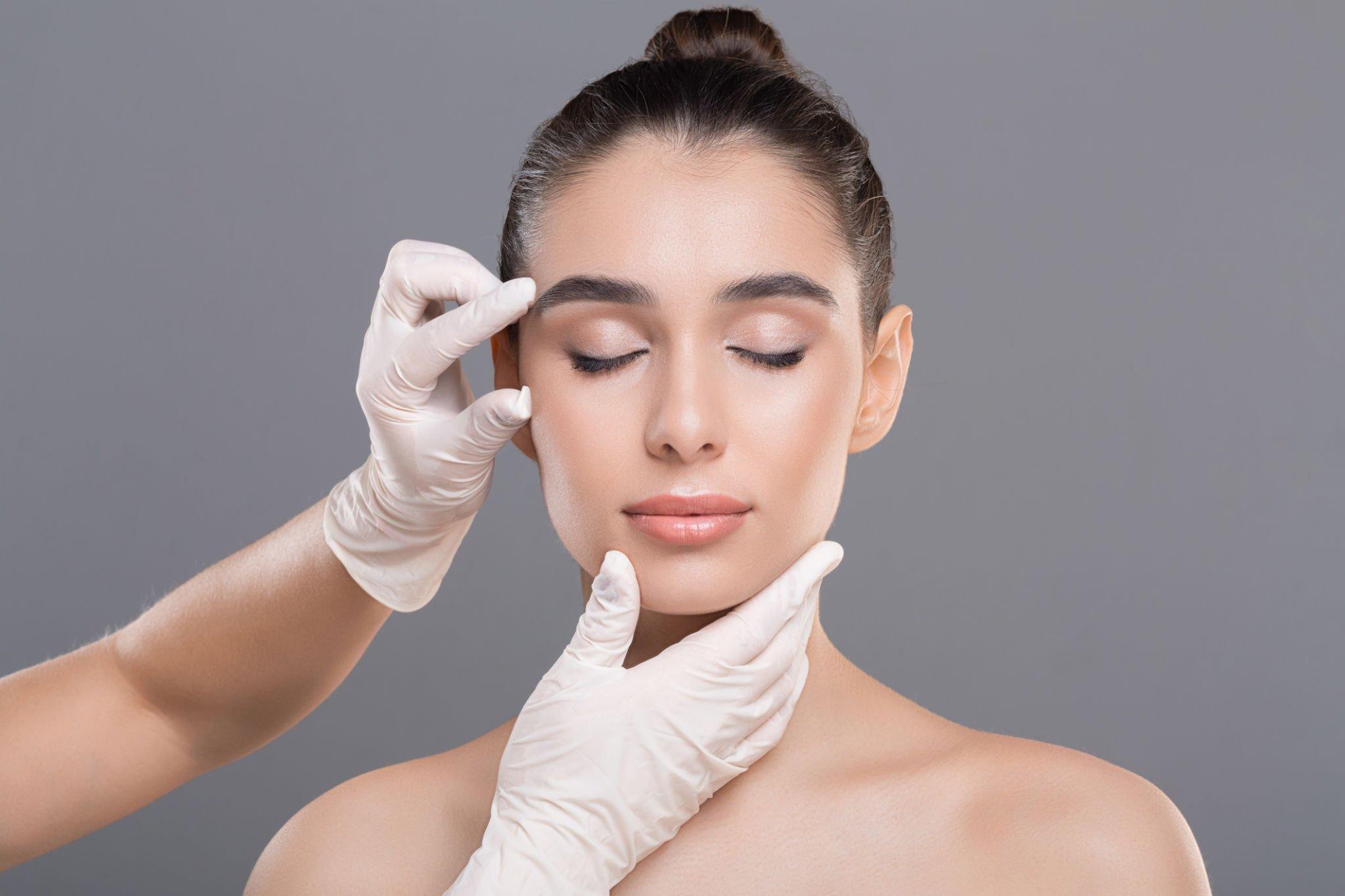 Esteba Clinic | Face lift <br>(Yüz germe)